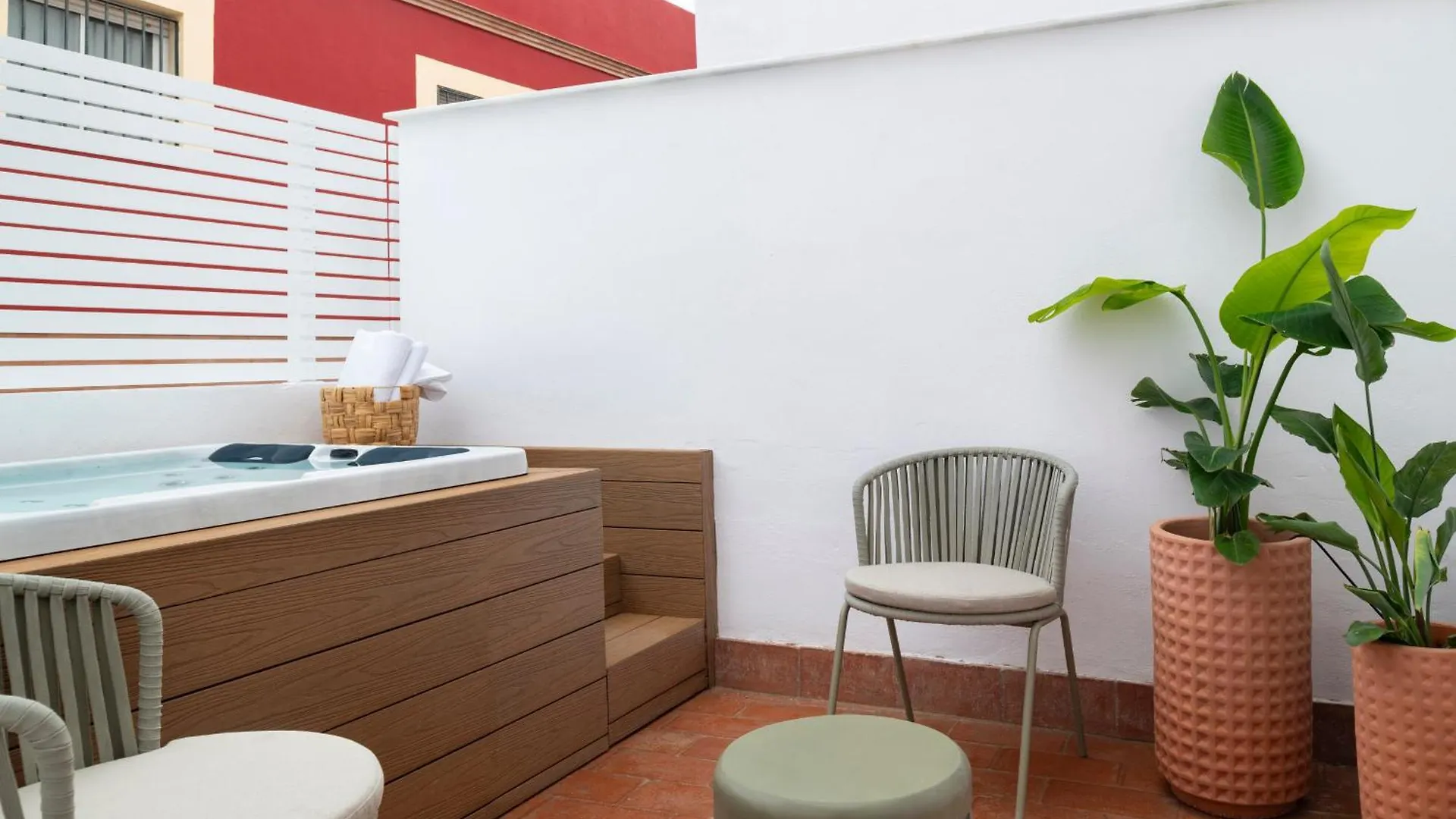 Magno Apartments Santa Clara - Private Terraces With Jacuzzi Seville Spain